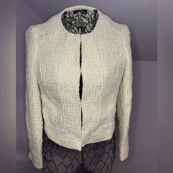 Brooks Brothers White Tweed Jacket with Sparkle Thread. Size 4.